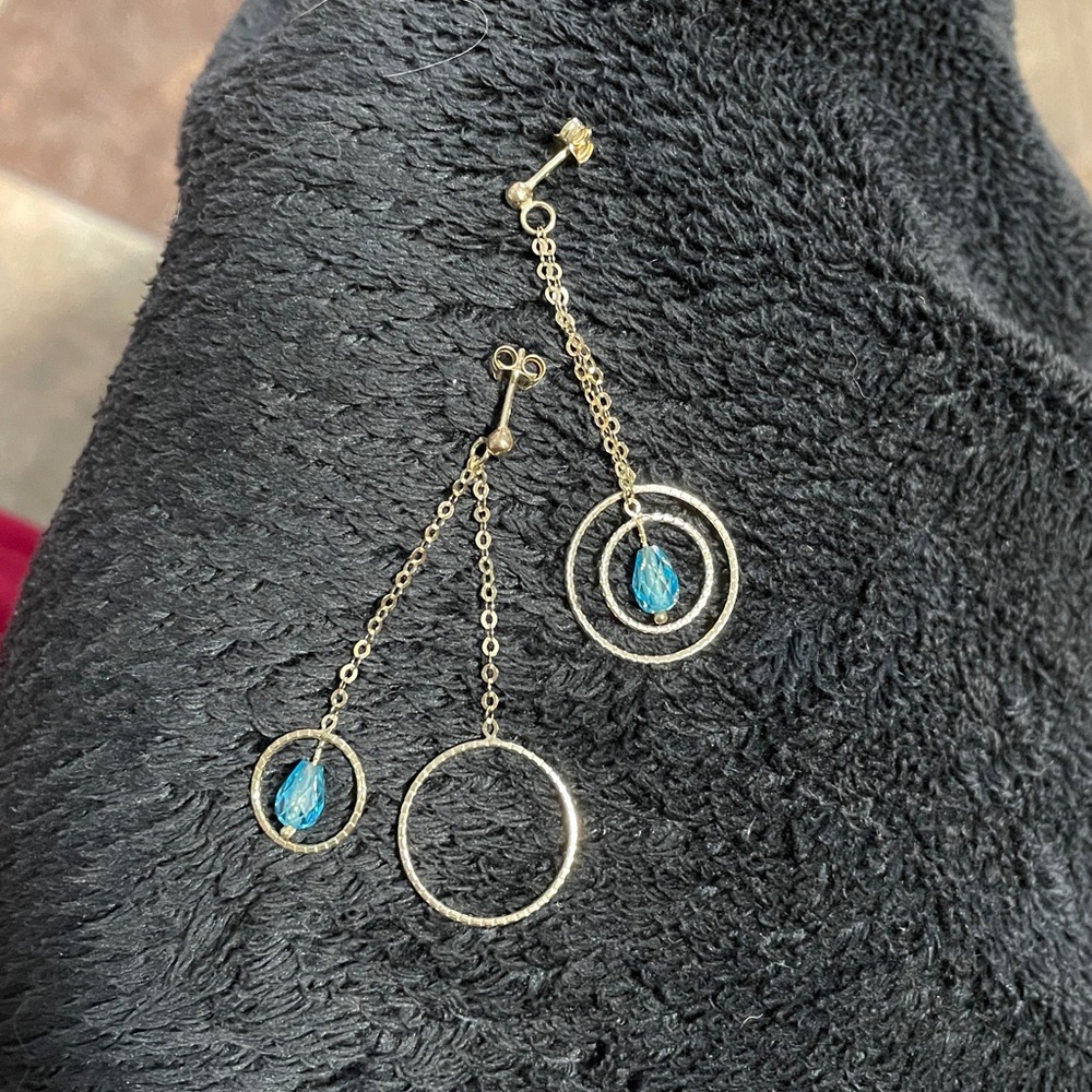 Earrings, 10kt Italian
Blue Topaz, Briolette shape, double hoop Dangle Earrings